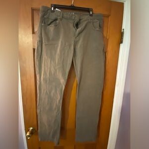 Red Ale Men's Pants